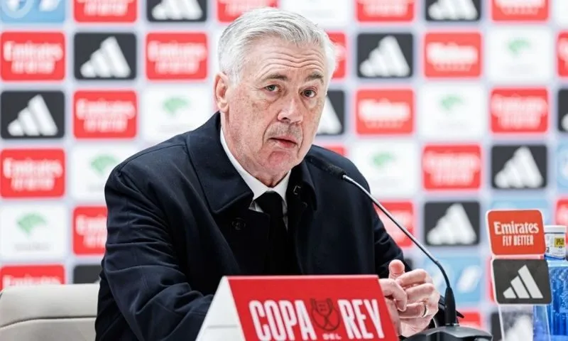 Những thách thức trong sự nghiệp của Ancelotti