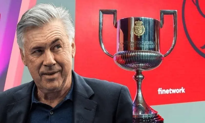 Chiều cao của Carlo Ancelotti và ảnh hưởng trong bóng đá hiện đại